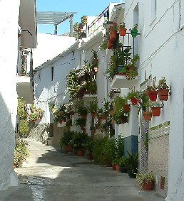 Canillas Village street